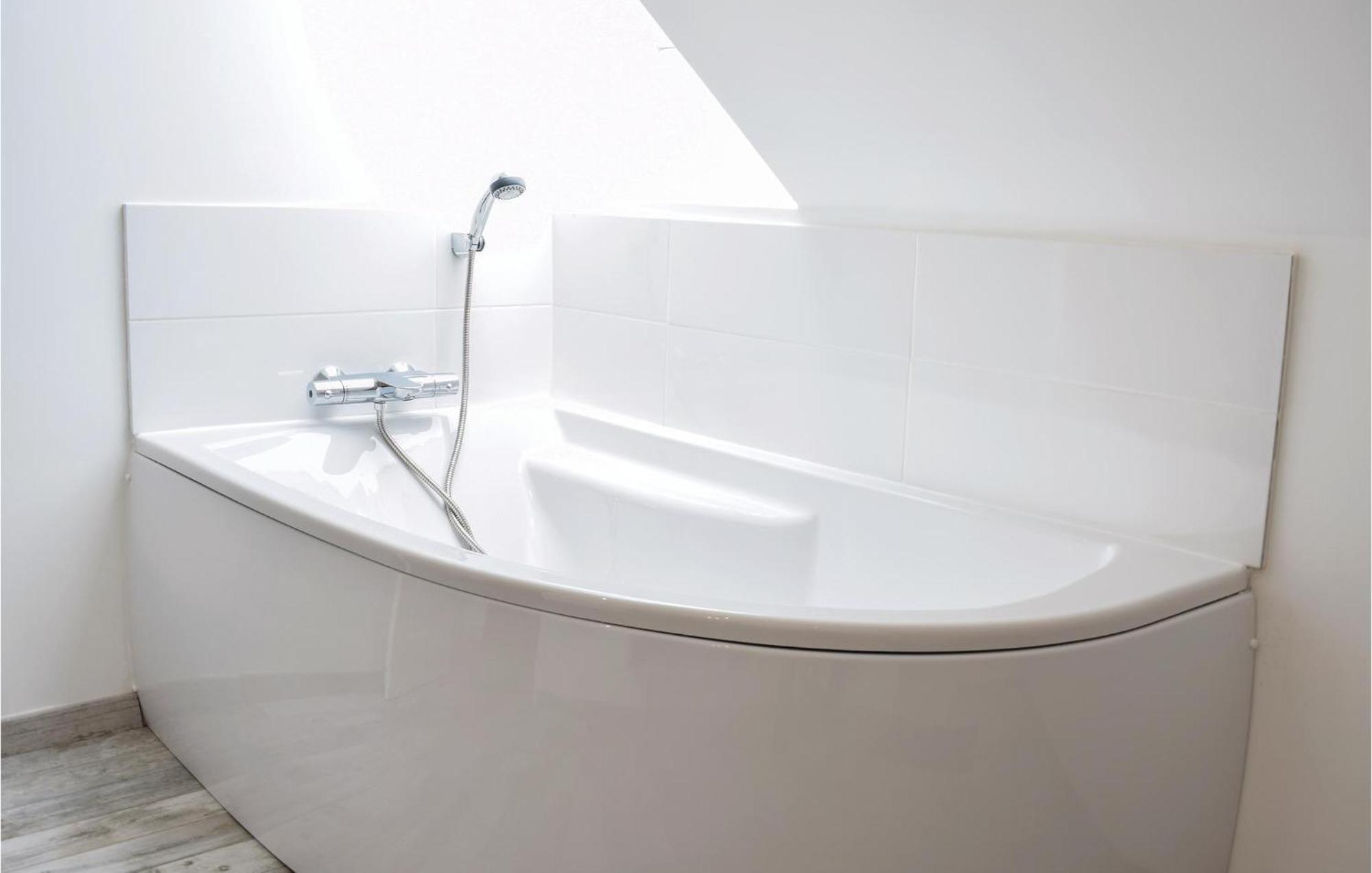 Amazing Home In Saint-Germain-Sur-Ay With Wifi Zewnętrze zdjęcie
